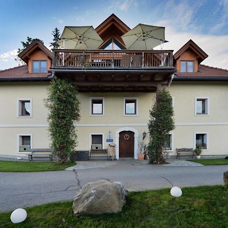 Little Farm Apartments Feldkirchen In Kaernten Ngoại thất bức ảnh